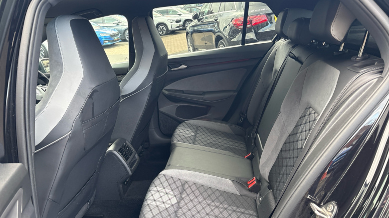 Volkswagen Golf 1.5 eTSI 150 R-Line 5dr DSG Petrol Hatchback